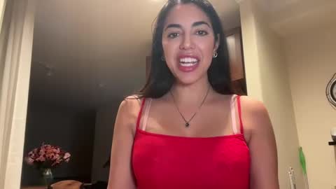 luxcher22 online show from 15, 2, 2025