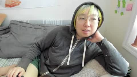 Snapshot of luxgray chatting on 9, 6, 2026 LuxGray online show from 9, 6, 2026