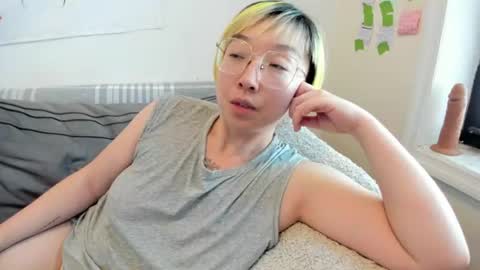 Snapshot of luxgray chatting on 13, 6, 2026 LuxGray online show from 13, 6, 2026