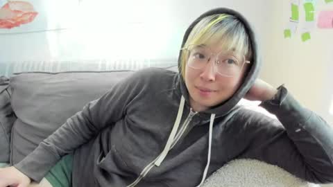 Snapshot of luxgray chatting on 20, 6, 2026 LuxGray online show from 20, 6, 2026