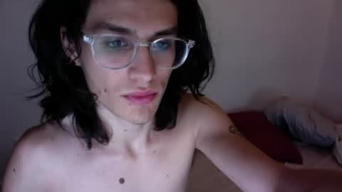 Snapshot of luxoxo222 chatting on 13, 7, 2026 Lu online show from 13, 7, 2026