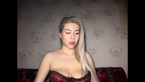 Snapshot of luxsonyastar chatting on 14, 2, 2026 LuxSonyaStar online show from 14, 2, 2026