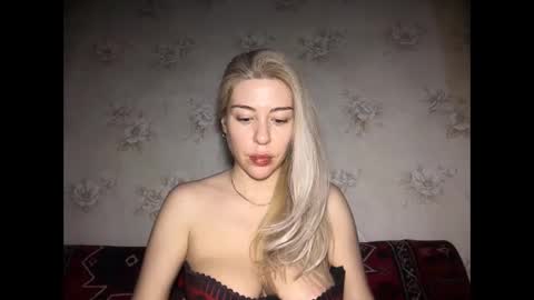 LuxSonyaStar online show from 1, 5, 2026