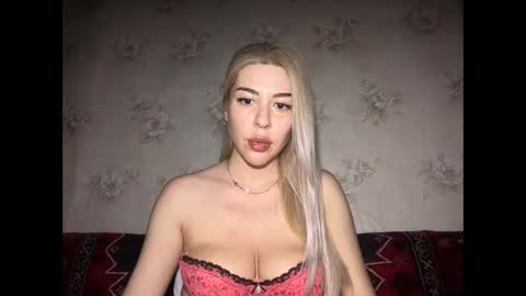 Snapshot of luxsonyastar chatting on 18, 5, 2026 LuxSonyaStar online show from 18, 5, 2026