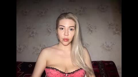 Snapshot of luxsonyastar chatting on 31, 5, 2026 LuxSonyaStar online show from 31, 5, 2026