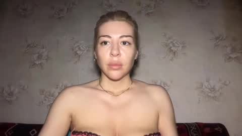 Snapshot of luxsonyastar chatting on 22, 6, 2026 LuxSonyaStar online show from 22, 6, 2026