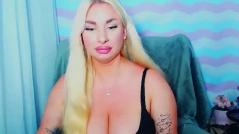 Snapshot of luxuriaaa chatting on 17, 7, 2026 Luxuriaa online show from 17, 7, 2026