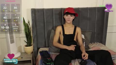 Tommy and Polly online show from 7, 10, 2025