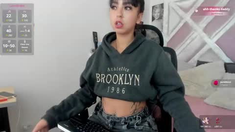 Lux online show from 9, 3, 2026