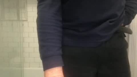 lvguynextdoor440656 online show from 18, 12, 2025