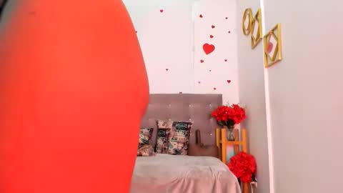 LyaBloom online show from 13, 4, 2026