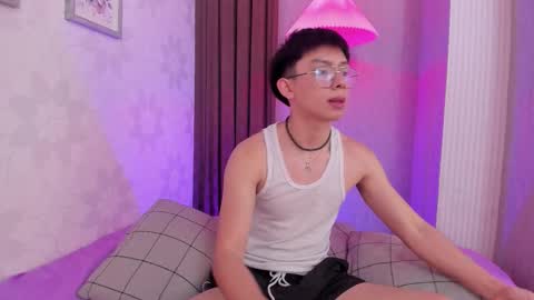 Lyan online show from 19, 9, 2025