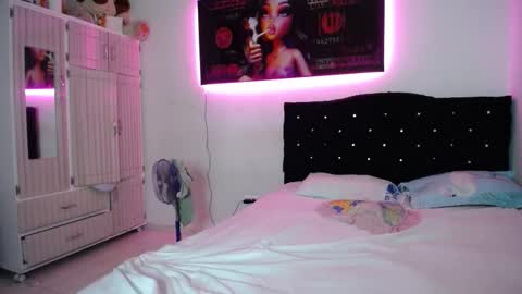 lyda   online show from 26, 10, 2025