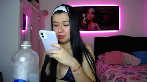 lyda   online show from 17, 11, 2025