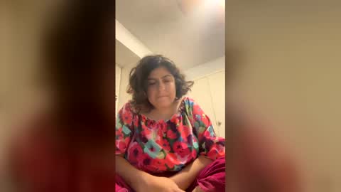 lydiasheer online show from 9, 6, 2026