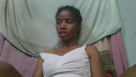 lydie856696 online show from 7, 5, 2026