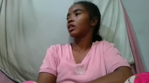 Snapshot of lydie856696 chatting on 6, 6, 2026 lydie856696 online show from 6, 6, 2026