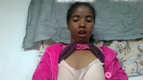 Snapshot of lydie856696 chatting on 12, 7, 2026 lydie856696 online show from 12, 7, 2026
