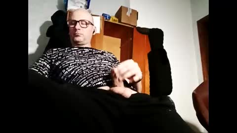 Snapshot of lyelik chatting on 8, 1, 2025 Alex online show from 8, 1, 2025