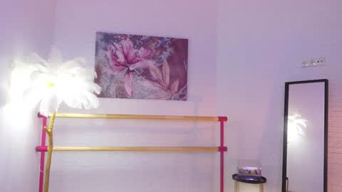 Lyly   online show from 14, 12, 2024