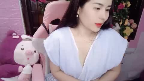lyly_sweet97 online show from 7, 3, 2025