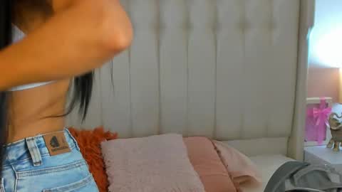 Lyn online show from 8, 10, 2025