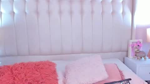 Lyn online show from 10, 1, 2026