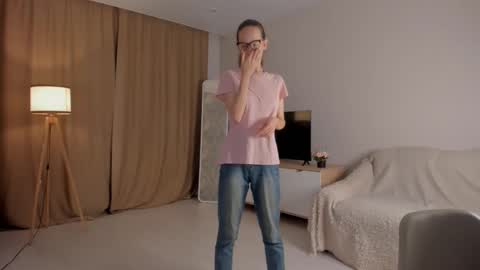 Sara online show from 18, 10, 2025