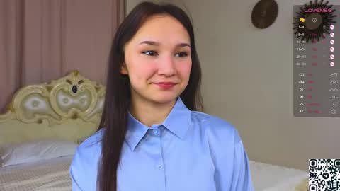 Lola online show from 23, 2, 2025