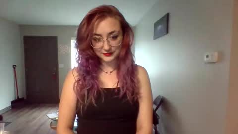 Snapshot of lynnkitten69000 chatting on 4, 4, 2026 Lynn online show from 4, 4, 2026