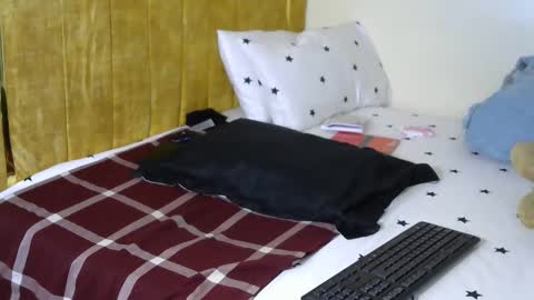 Lyra online show from 16, 9, 2025