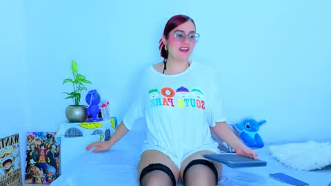 Lyra Carter online show from 25, 5, 2026