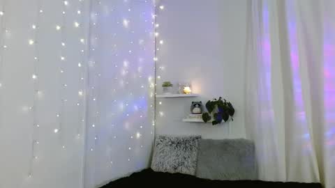 Snapshot of lyrajrose chatting on 14, 1, 2026 Lyra Rose online show from 14, 1, 2026