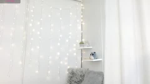 Snapshot of lyrajrose chatting on 12, 2, 2026 Lyra Rose online show from 12, 2, 2026