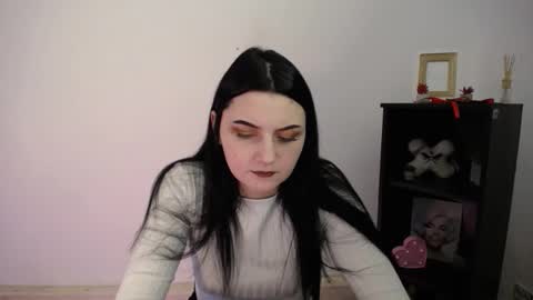 m_i_k_i_ online show from 6, 2, 2026