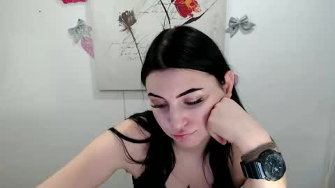 m_i_k_i_ online show from 6, 3, 2026