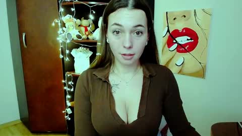Snapshot of m_vikki chatting on 11, 2, 2025 Vikki online show from 11, 2, 2025