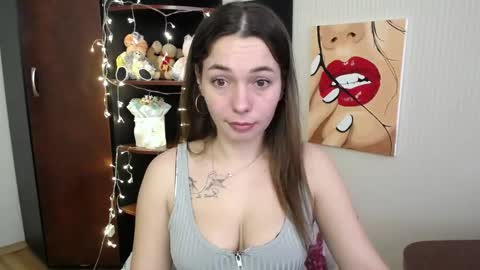 Snapshot of m_vikki chatting on 7, 3, 2025 Vikki online show from 7, 3, 2025
