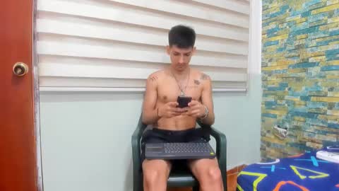 itgram pezlo josue online show from 5, 2, 2025