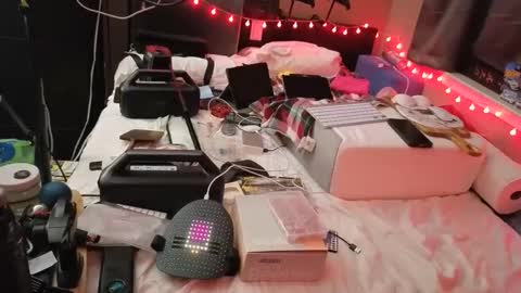 Snapshot of mac1119 chatting on 18, 4, 2026 mac1119 online show from 18, 4, 2026