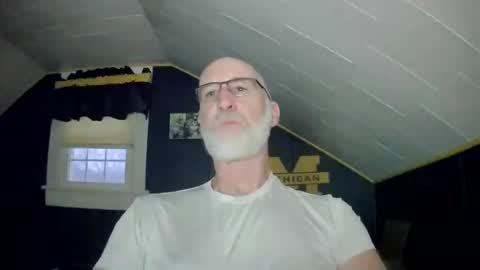 Snapshot of mac8181 chatting on 18, 1, 2025 mac8181 online show from 18, 1, 2025