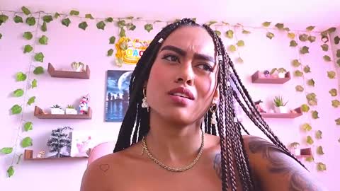 Snapshot of macey_hairy chatting on 6, 12, 2024 Macey Elliot Modelo Independiente online show from 6, 12, 2024