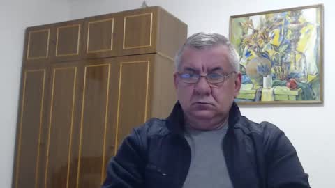 Snapshot of machomale3 chatting on 1, 1, 2025 Macho online show from 1, 1, 2025