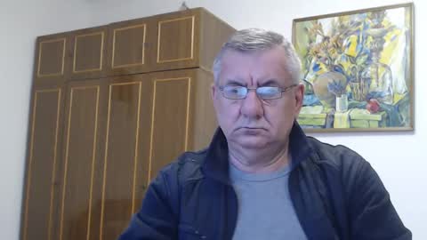 Snapshot of machomale3 chatting on 1, 1, 2025 Macho online show from 1, 1, 2025