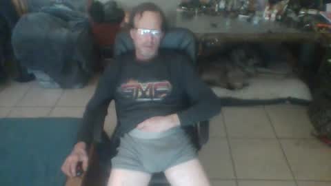 Snapshot of mackdog1369 chatting on 16, 1, 2025 mackdog1369 online show from 16, 1, 2025