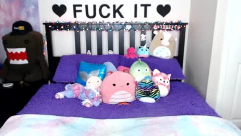 Mackenzie Wolfe online show from 20, 12, 2024