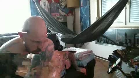 Manuel online show from 1, 3, 2025