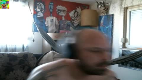 Manuel online show from 6, 3, 2025