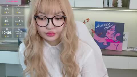 Snapshot of mad_dy chatting on 6, 7, 2026 Mad D online show from 6, 7, 2026