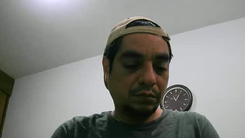 Snapshot of mad_masturbador_45 chatting on 4, 4, 2026 Cris B online show from 4, 4, 2026